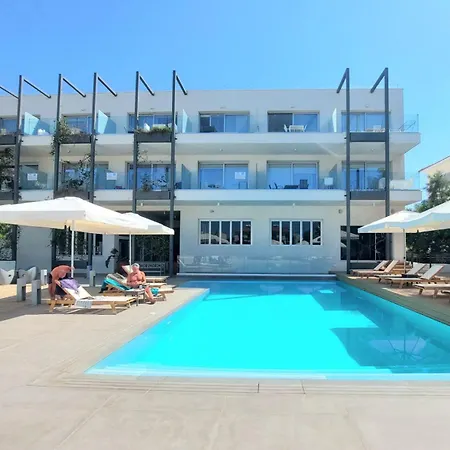 Mythical Sands - Escape Паралимни