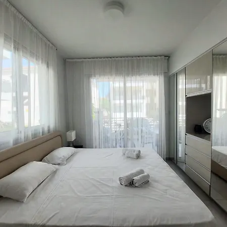 Mythical Sands - Escape